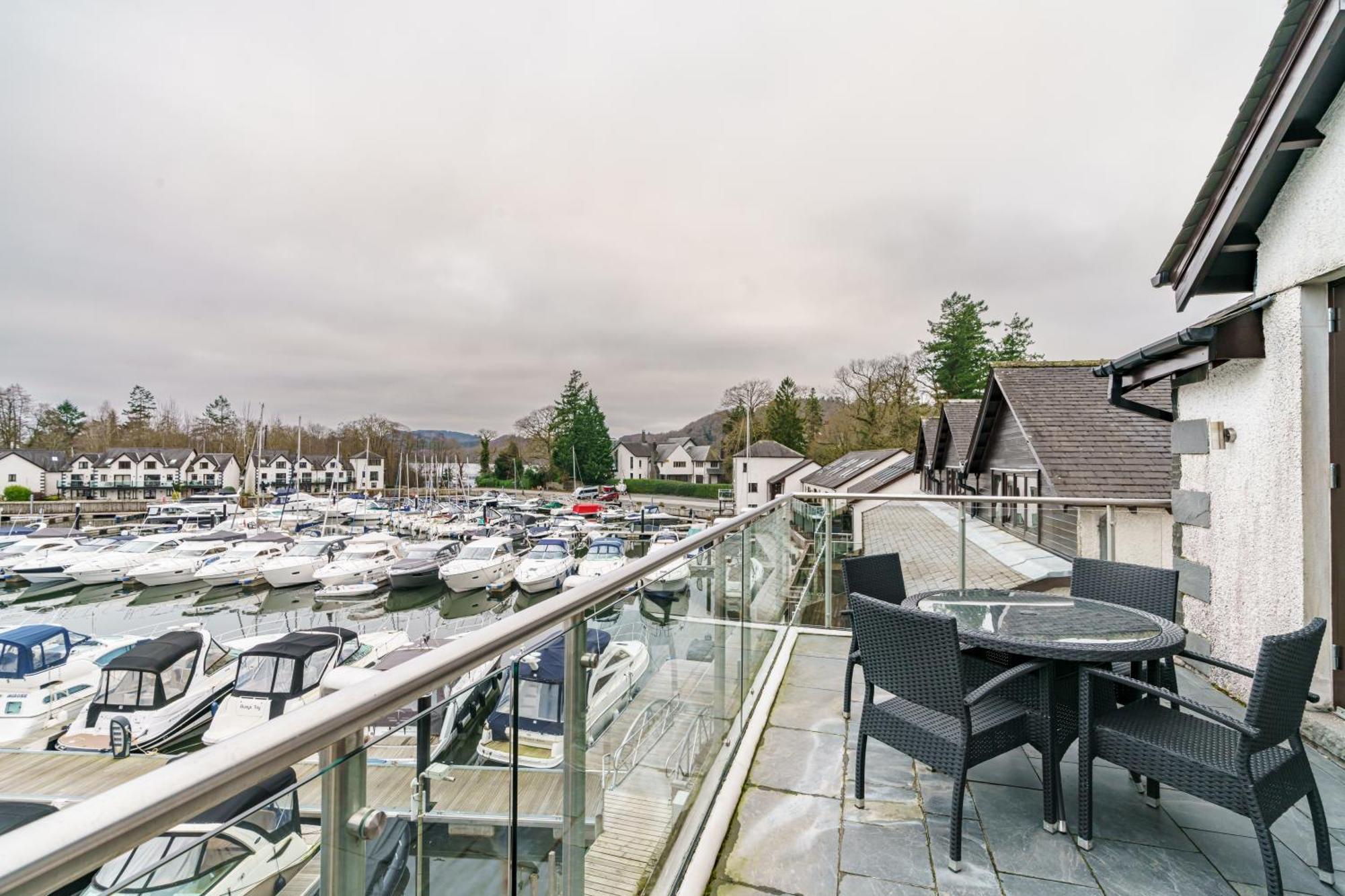 Lakeland Apartment At Windermere Marina Village باونيس أون وينديرمير المظهر الخارجي الصورة