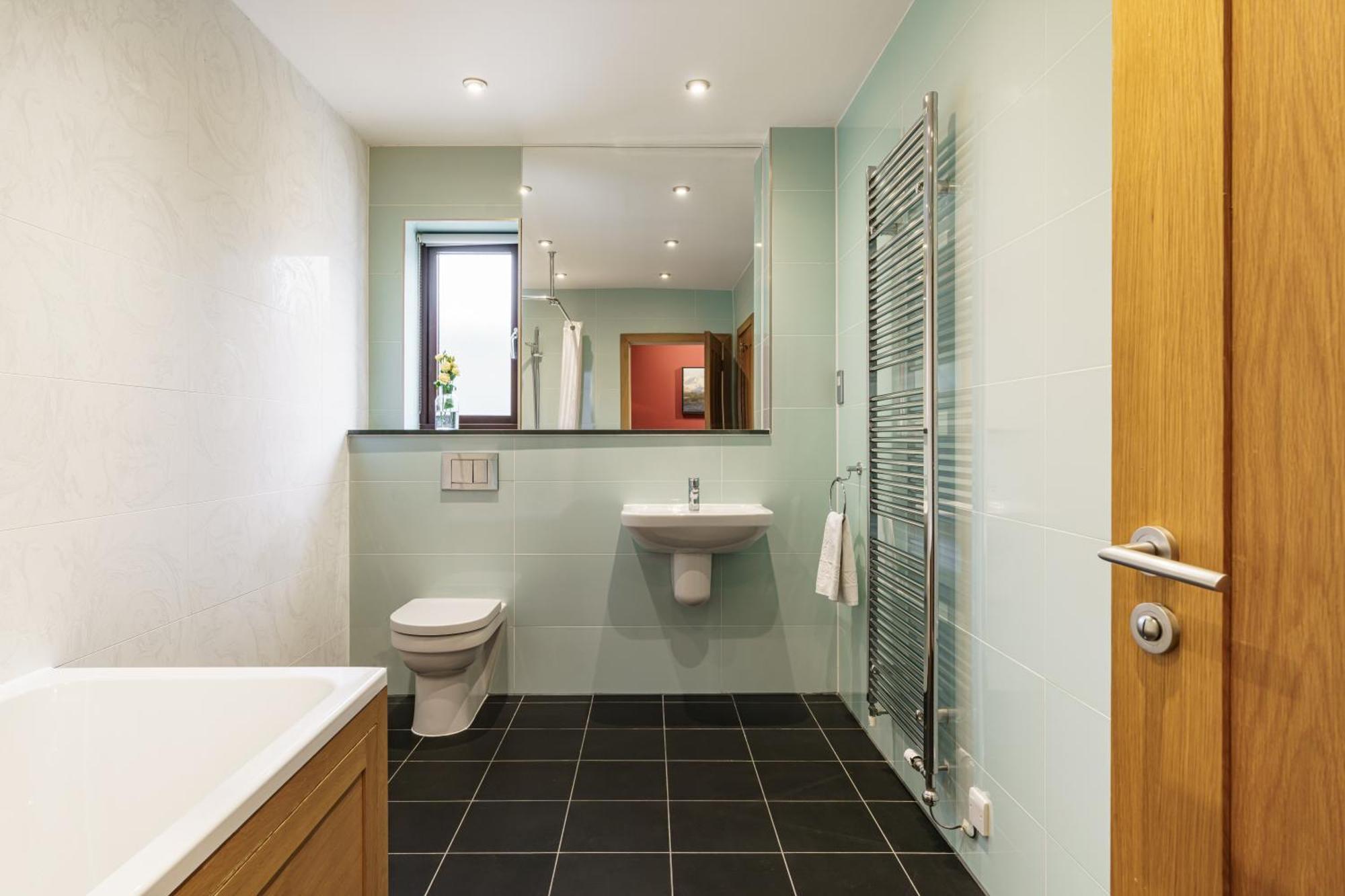 Lakeland Apartment At Windermere Marina Village باونيس أون وينديرمير المظهر الخارجي الصورة